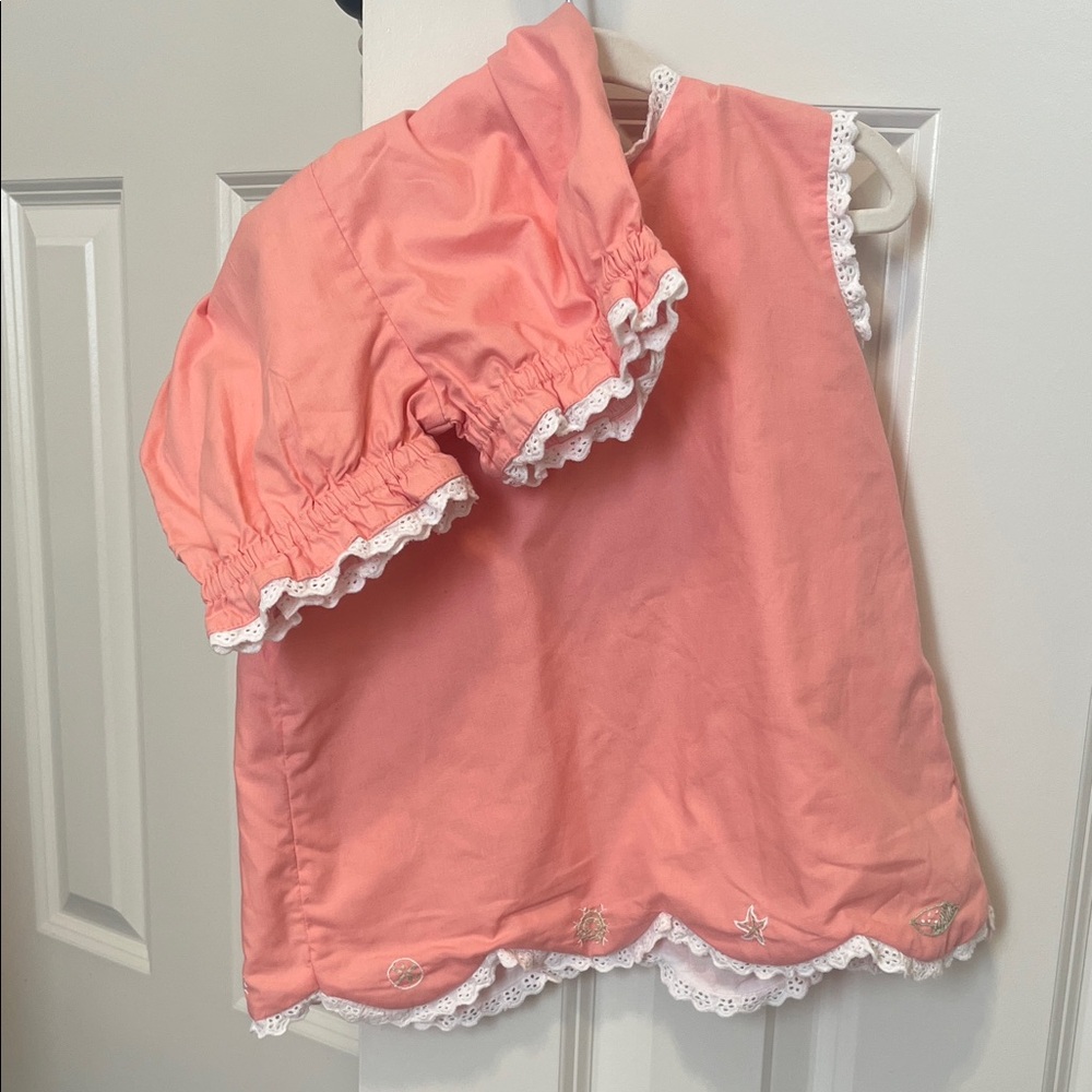 Sleeveless summer set with Lace Trim
